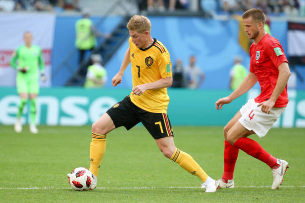 他被迫无缘 他被迫无缘